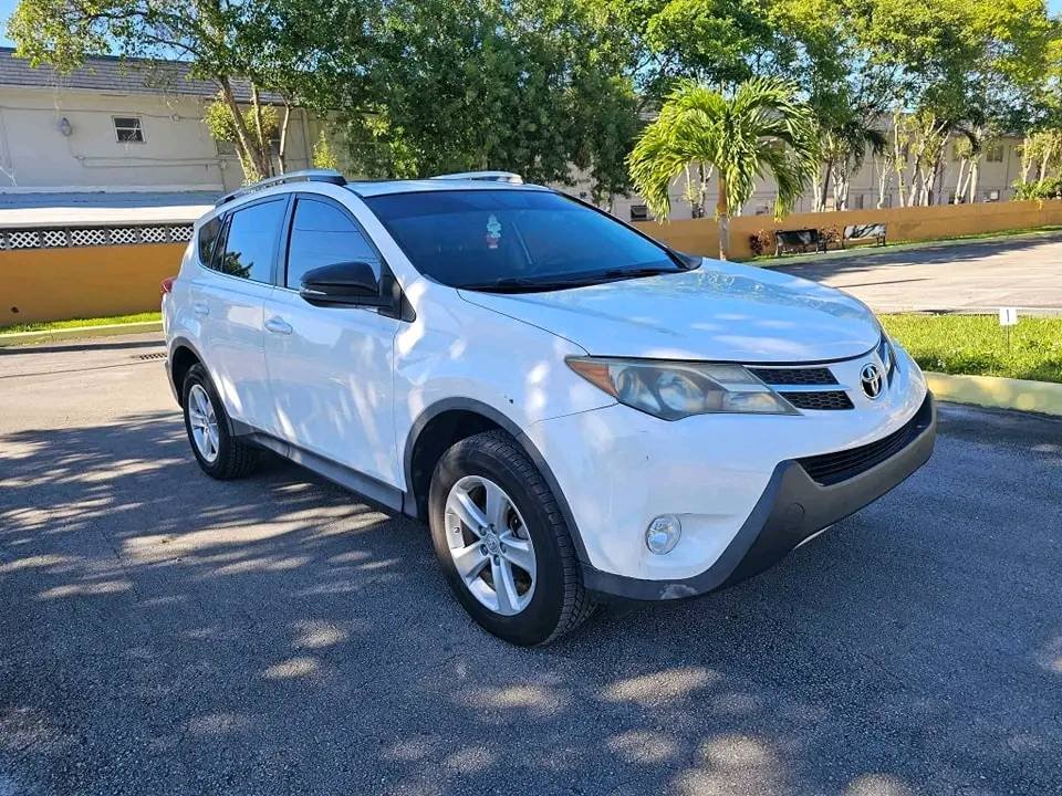 2014 TOYOTA RAV4 LHD