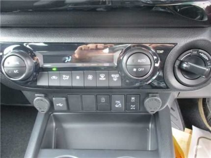 Used Toyota Hilux 2024 ZGR Sports 4WD - Image 2