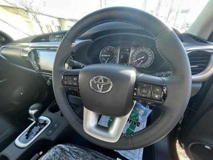 Used Toyota Hilux 2024 Z Revolocco Edition - Image 2